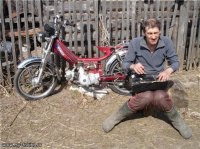 Дедо с мопедом.jpg