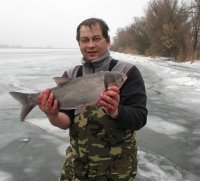 А у меня толстолоб.jpg